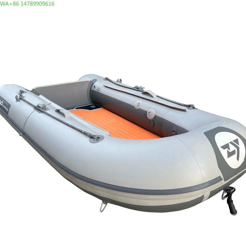 China's Durable PVC Inflatable - Fishing Kayak Sit On Top 评论和价格
